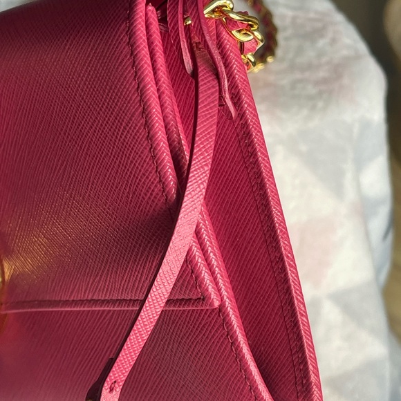 PRADA VINTAGE HEART Wallet on chain saffiano leather (PINK) - Picture 7 of 12